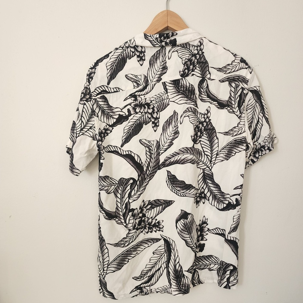 All Saints Mens Floral Aloha Polo Shirt Size Small Button Down Collar Shirt - Picture 4 of 5